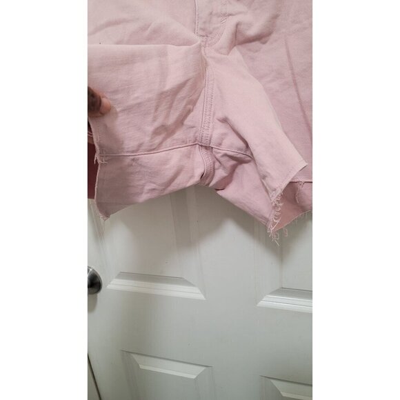 Evri Womens Plus Size Pink Denim Shorts With Frayed Hem & Pockets Size 18W - Picture 4 of 10